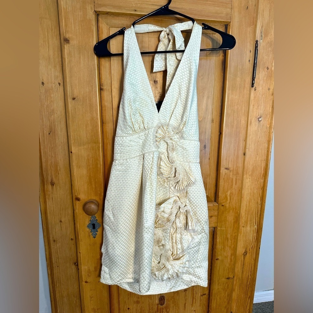 BCBG MaxAzria Fairycore Romantic Dress Size 2 Cream Sleeveless Backless